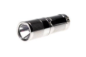 Фонарь Olight i1 SS стальной на новейшем диоде XML Фонарь Olight i1 SS стальной на новейшем диоде XML