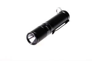 Фонарь Olight i2 на новом диоде XPG R5 (батарейка в подарок) Фонарь Olight i2 на новом диоде XPG R5 (батарейка в подарок)