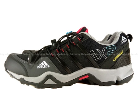 Adidas traxion AX2 Adidas traxion AX2
