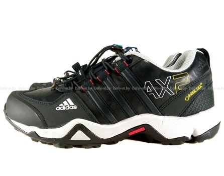 Adidas traxion AX2 Adidas traxion AX2